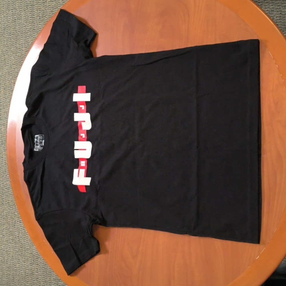 FUJI Base Crewneck Short Sleeve T-Shirt Black Red Size S